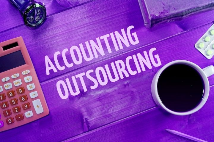 Outsourcing Accounting: What Are The Advantages?