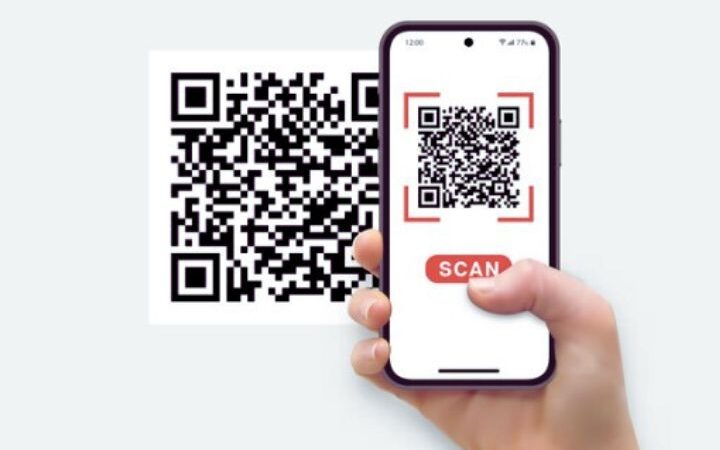 Why Scanning Random QR Codes Could Be Dangerous